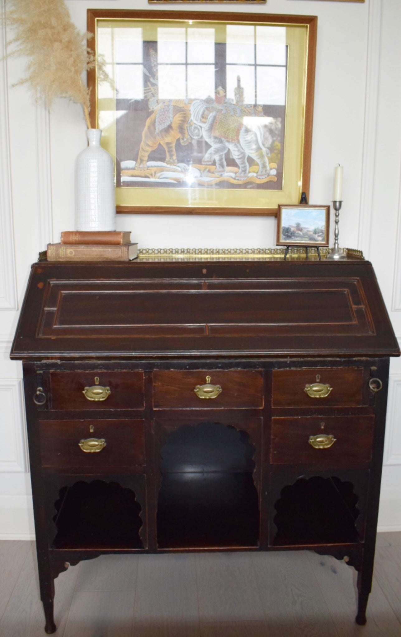 Charming Late 19th Century Edwardian Mahogany bureau with brass gallery rail