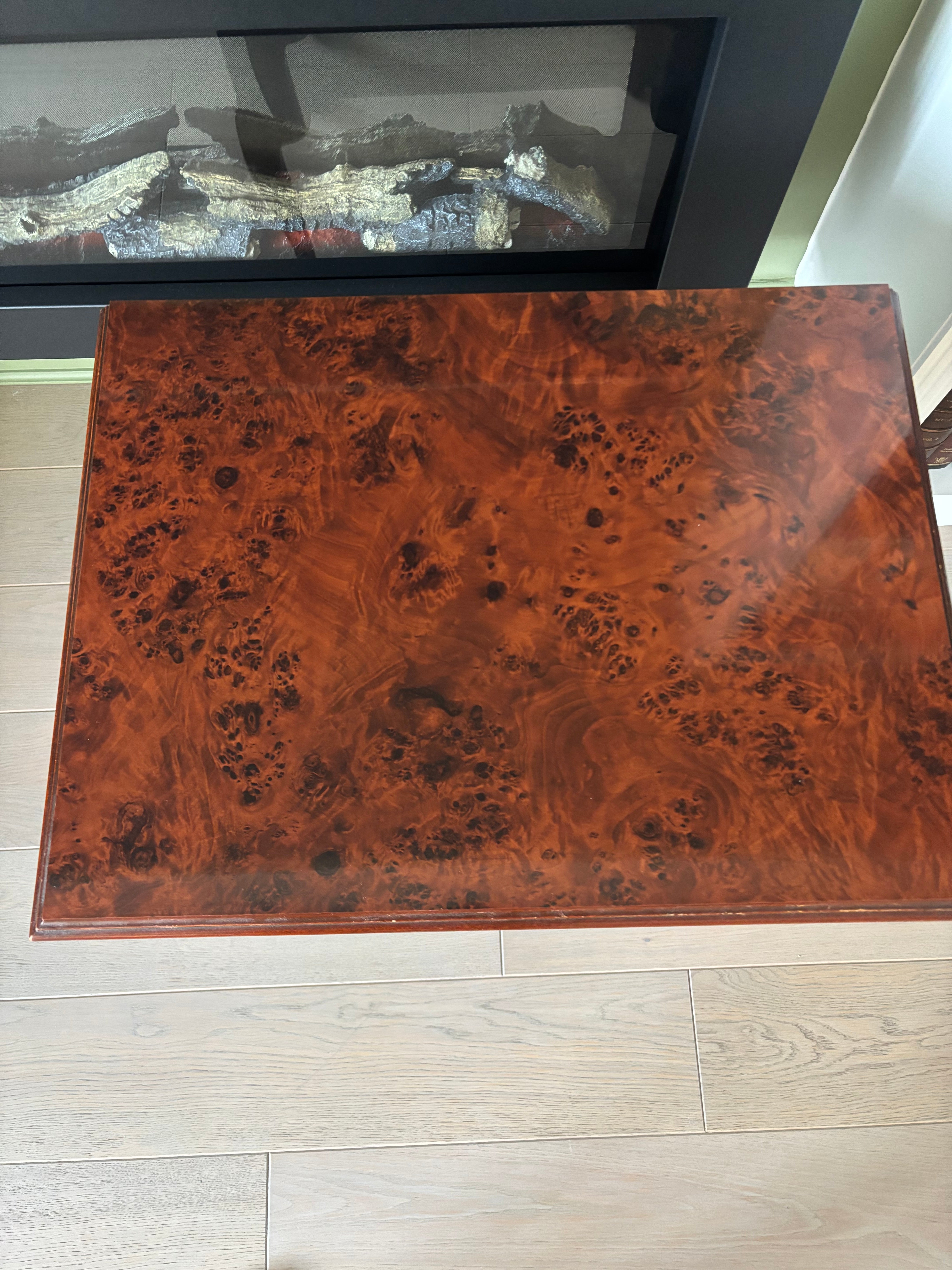 Gorgeous vintage Burr wood bedside or side Table