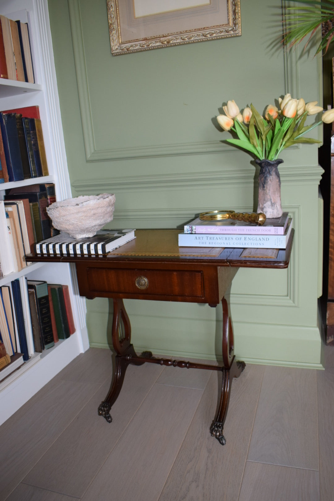 Beautiful Flamed Mahogany Bedside Or End Wine Tables With tan Leather Top