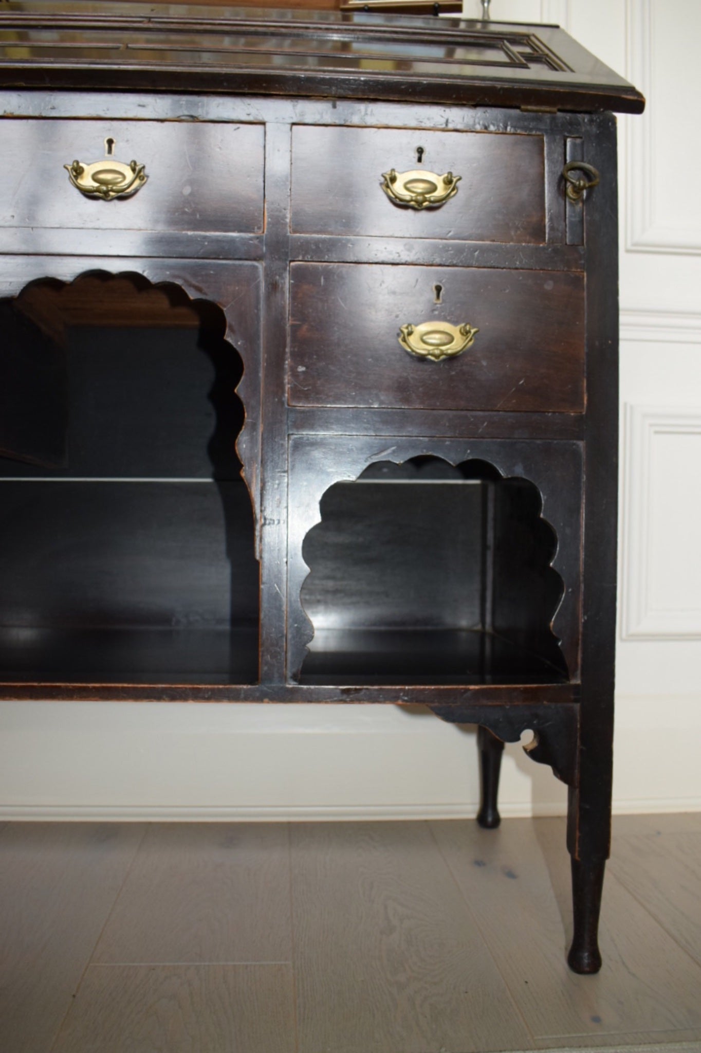 Charming Late 19th Century Edwardian Mahogany bureau with brass gallery rail