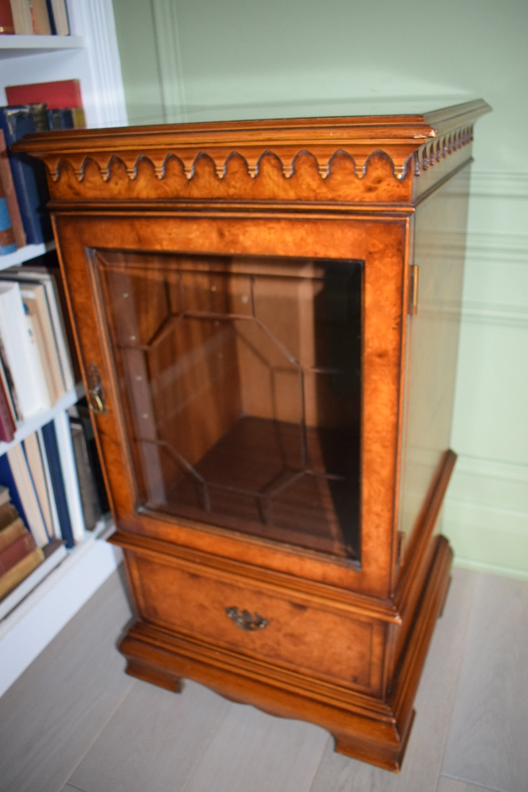 Rare Antique Sheraton Revival Burr Elm & Satinwood Cabinet/ Bar Cart