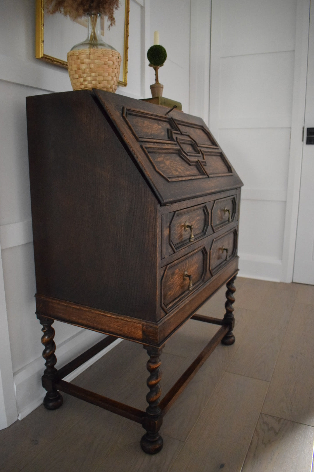 Beautiful 1930s Jacobean Style Vintage Oak bureau