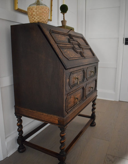 Beautiful 1930s Jacobean Style Vintage Oak bureau
