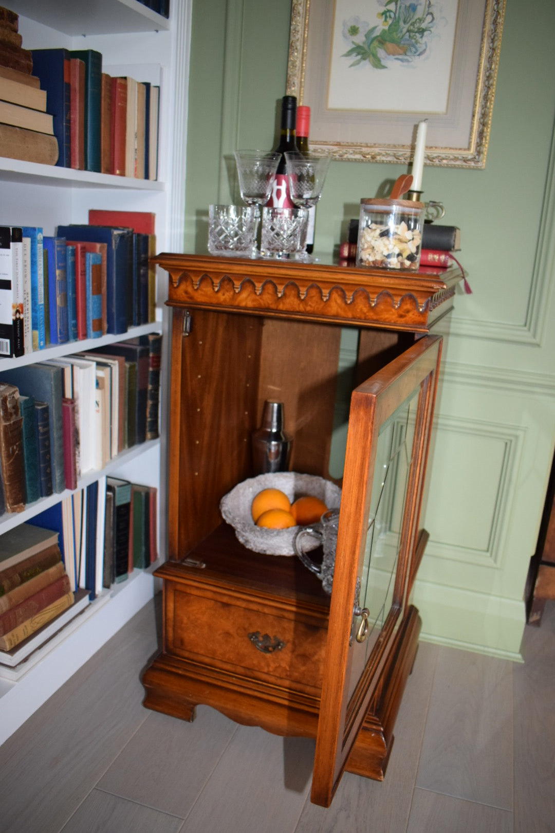 Rare Antique Sheraton Revival Burr Elm & Satinwood Cabinet/ Bar Cart