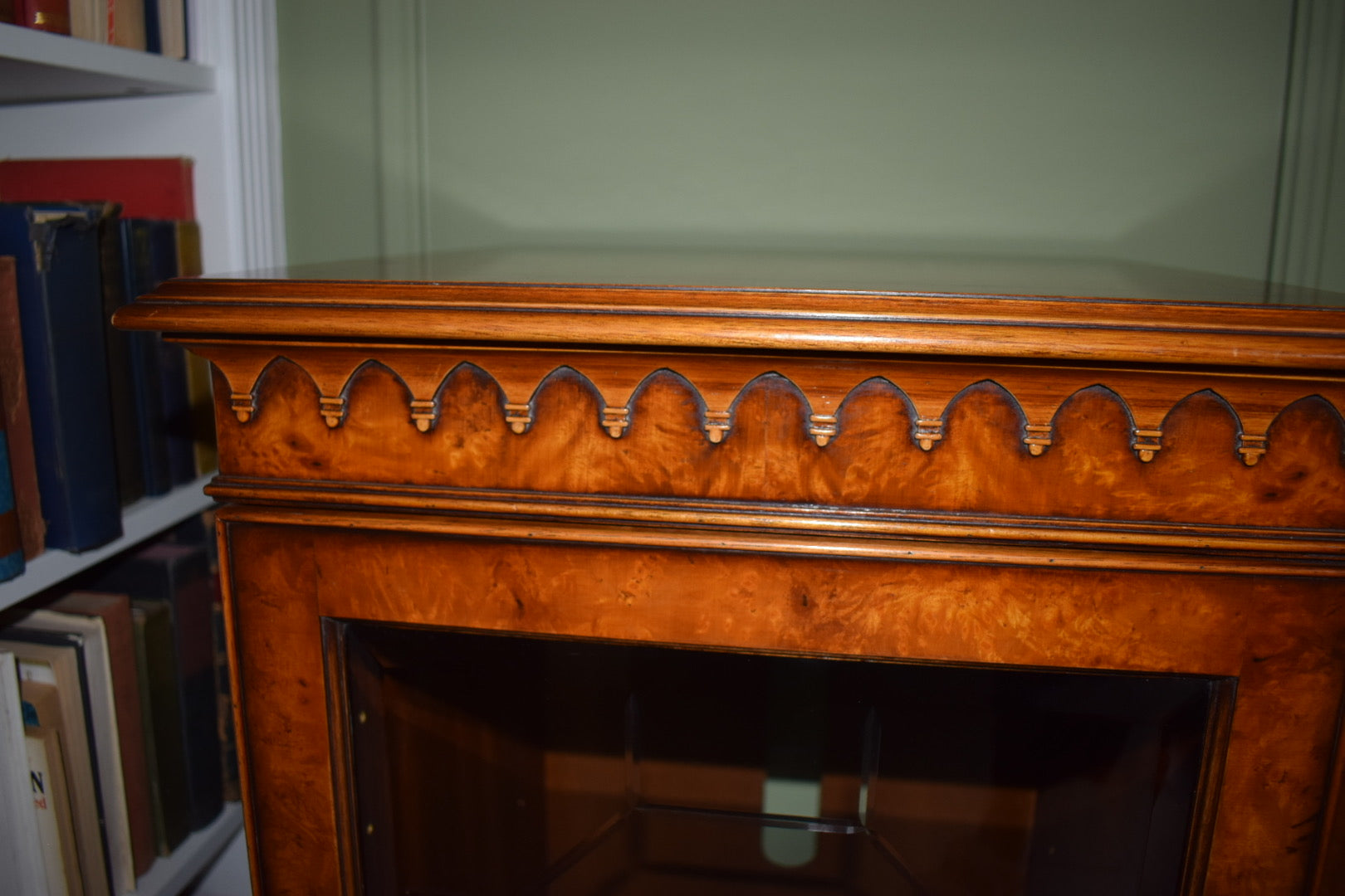 Rare Antique Sheraton Revival Burr Elm & Satinwood Cabinet/ Bar Cart