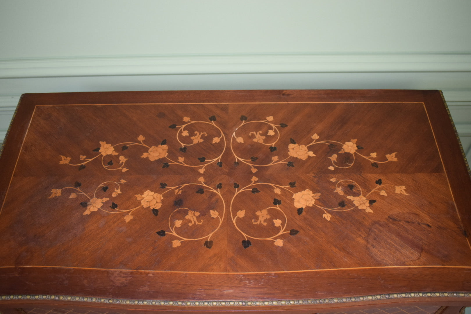 Antique French Inlaid Marquetry Louis XV Flip Top Card Game Table