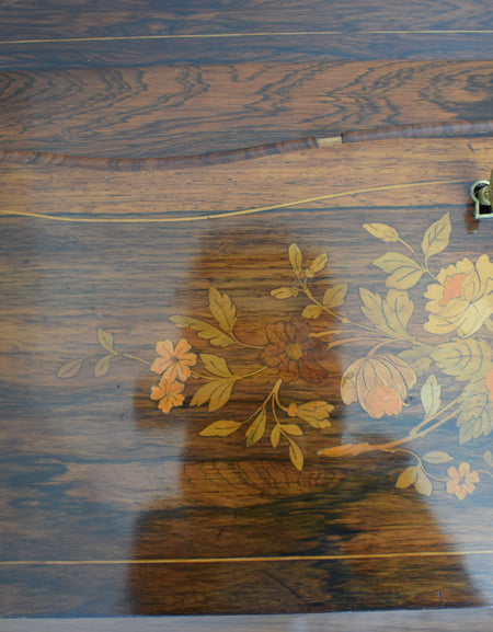 19th Century Antique French Louis XV Bureau de dame