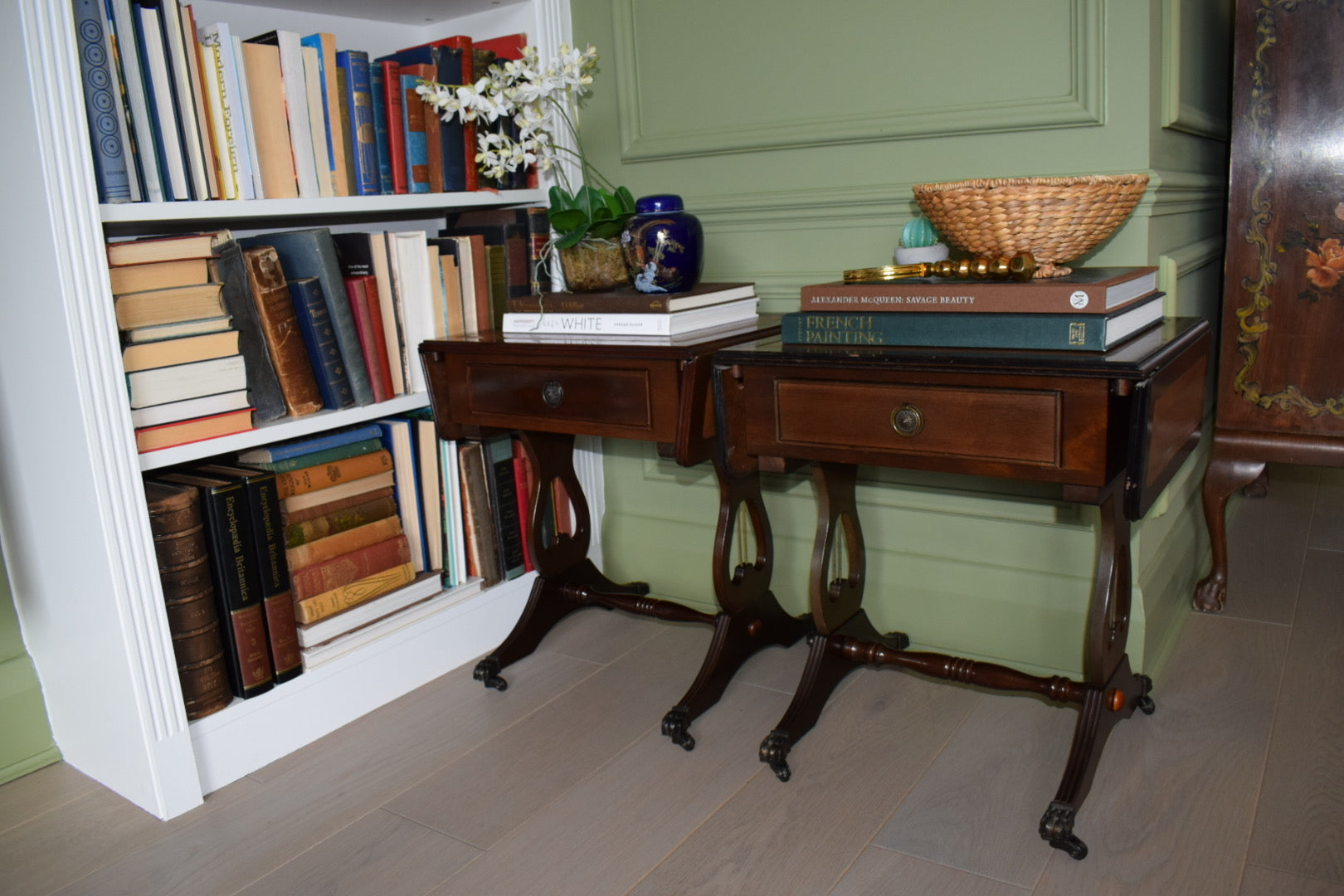 Gorgeous Pair Of Flamed Mahogany Bedside Or End Wine Tables With Tan Leather Top and Paw castors Bevan Funnell