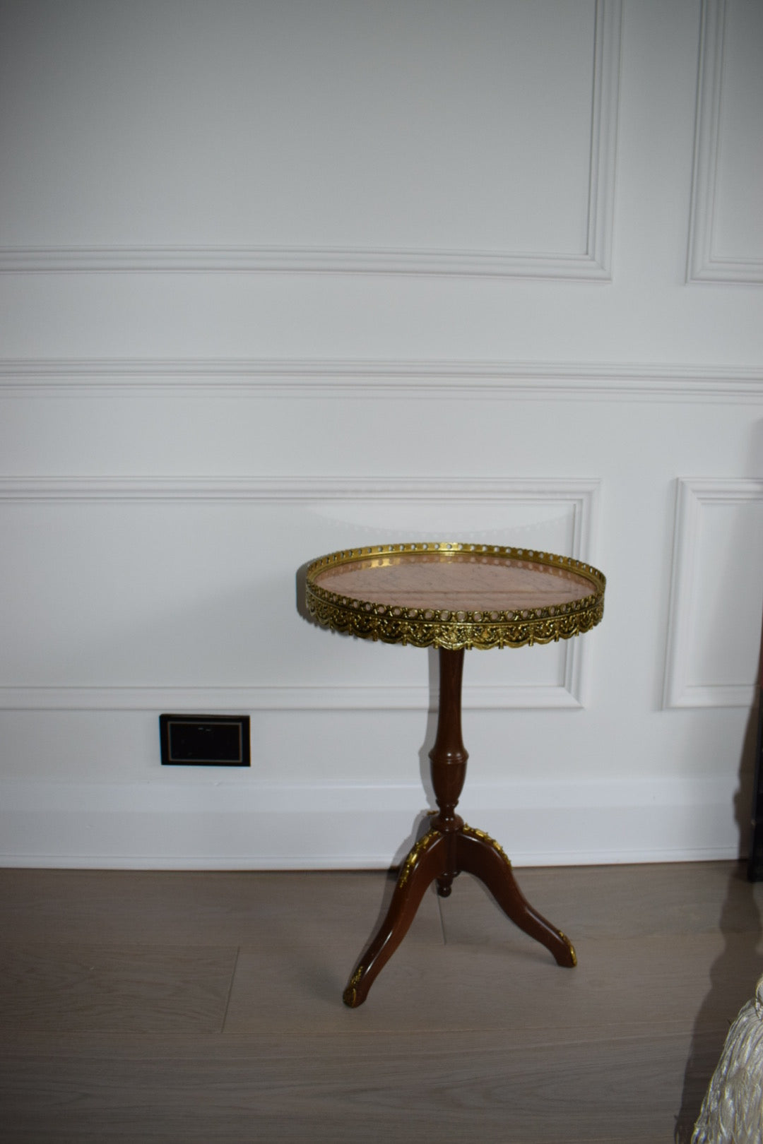 Antique French Style Mahogany Marble Top Side table