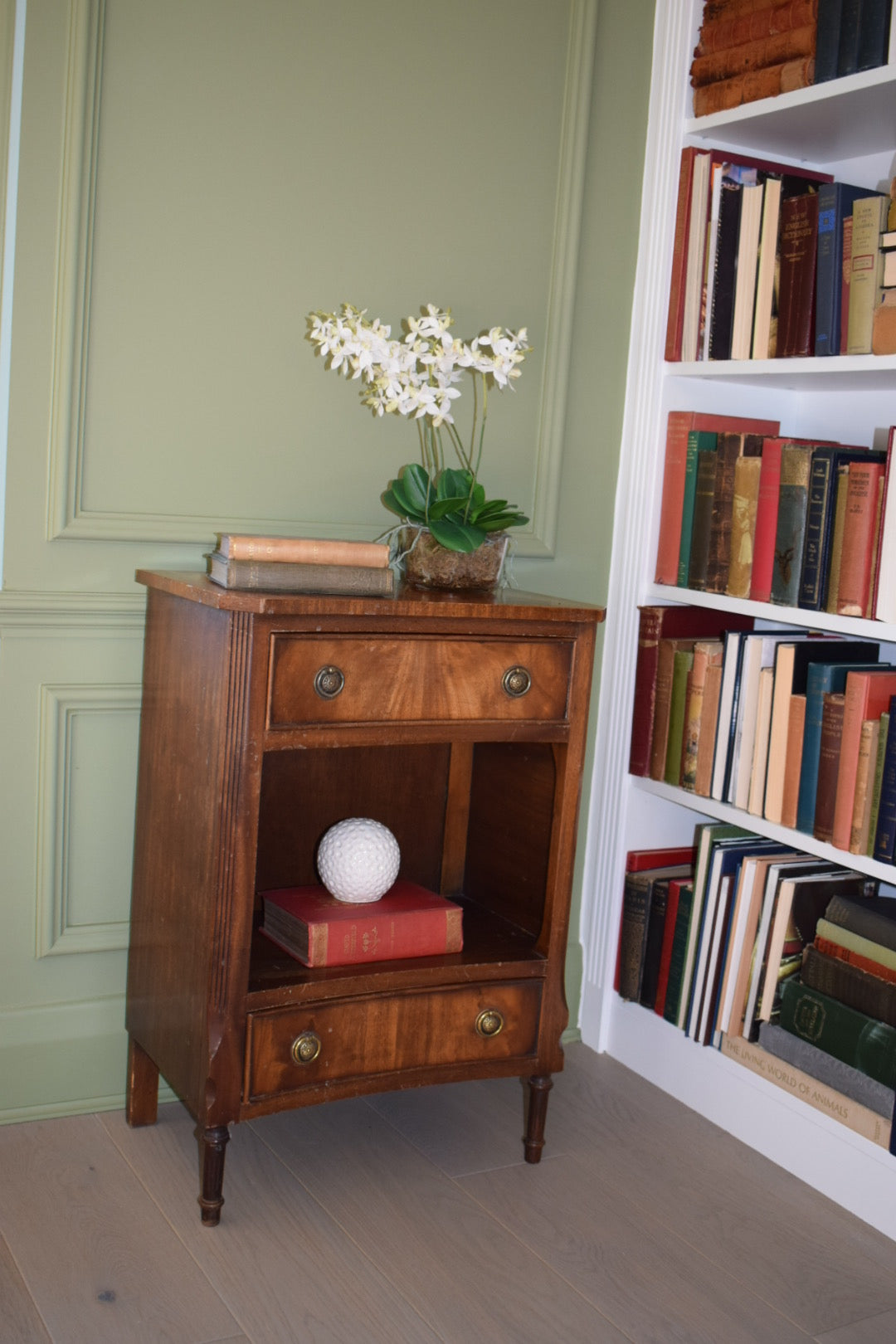 Bevan Funnell Georgian style crossbanded and concave bedside cabinet