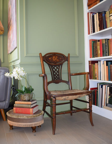 Elegant Small Mahogany Edwardian chair with pretty inlay