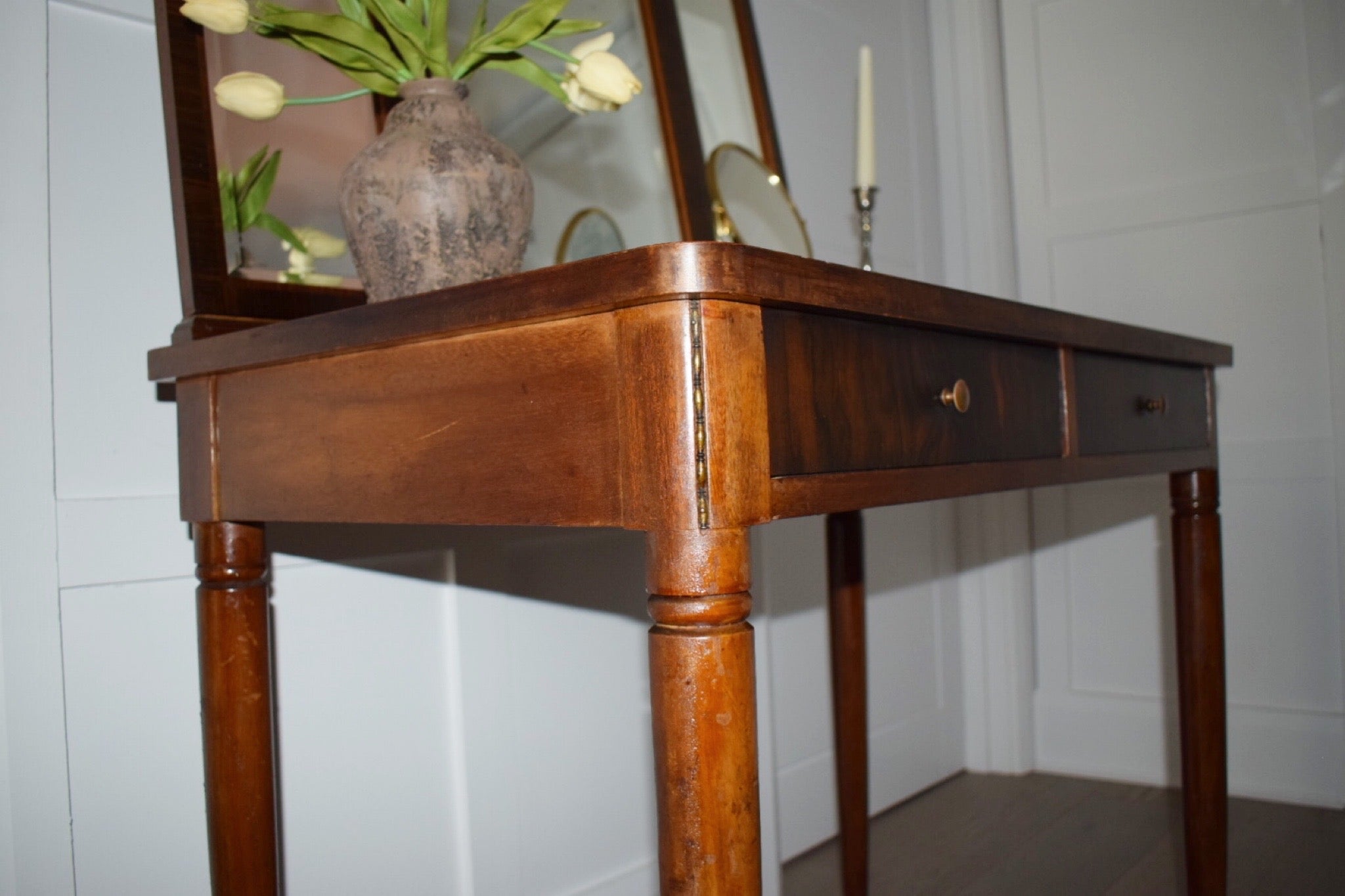 Elegant Antique French Mahogany Dressing Table With Built In Mirror